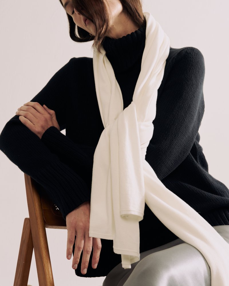 Detail shot of The Tilly Superfine Cotton Wrap in cream — Egyptian cotton, Italian-spun
